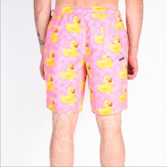 NEFF Ducky Mens Hot Tub Volley Shorts Board Short Rubber Duck Pink Size Small - Picture 14 of 15